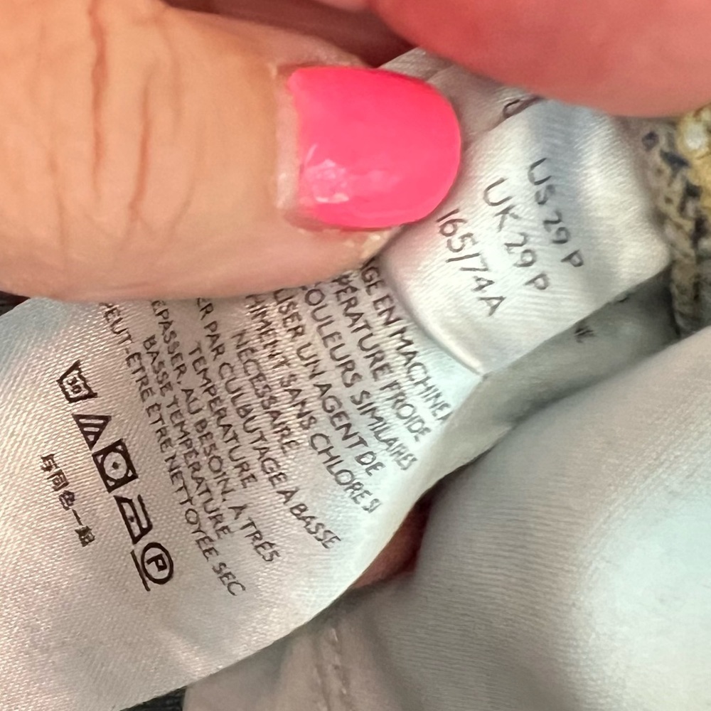 Anthropologie PILCRO distressed high-rise slim jeans size 29 petite light wash - Picture 10 of 16